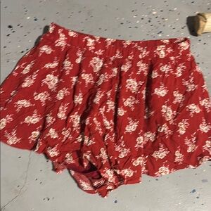 Floral Red Shorts size small Altard state